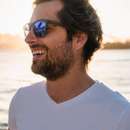 Handsome, tall and tanned guy wants to meet shy woman in Las Vegas